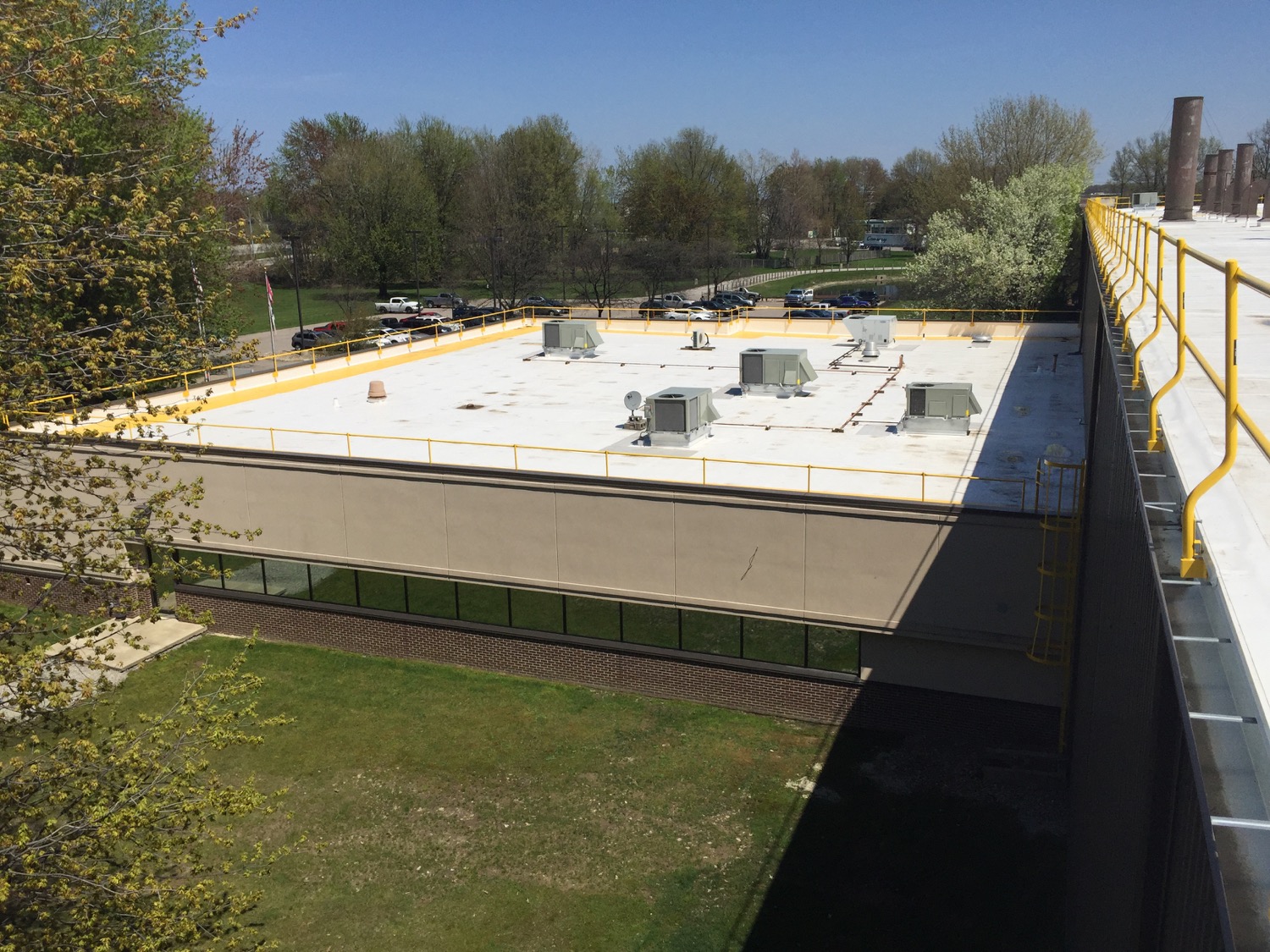 commercial roof repair