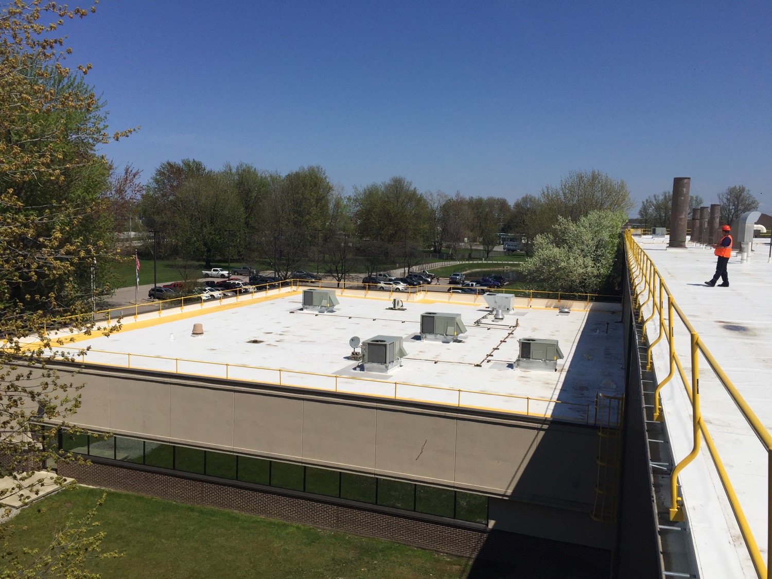 commercial roofing repair